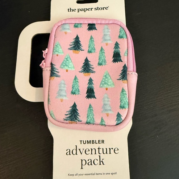 Other - NWT, Pink and Green tumbler pouch